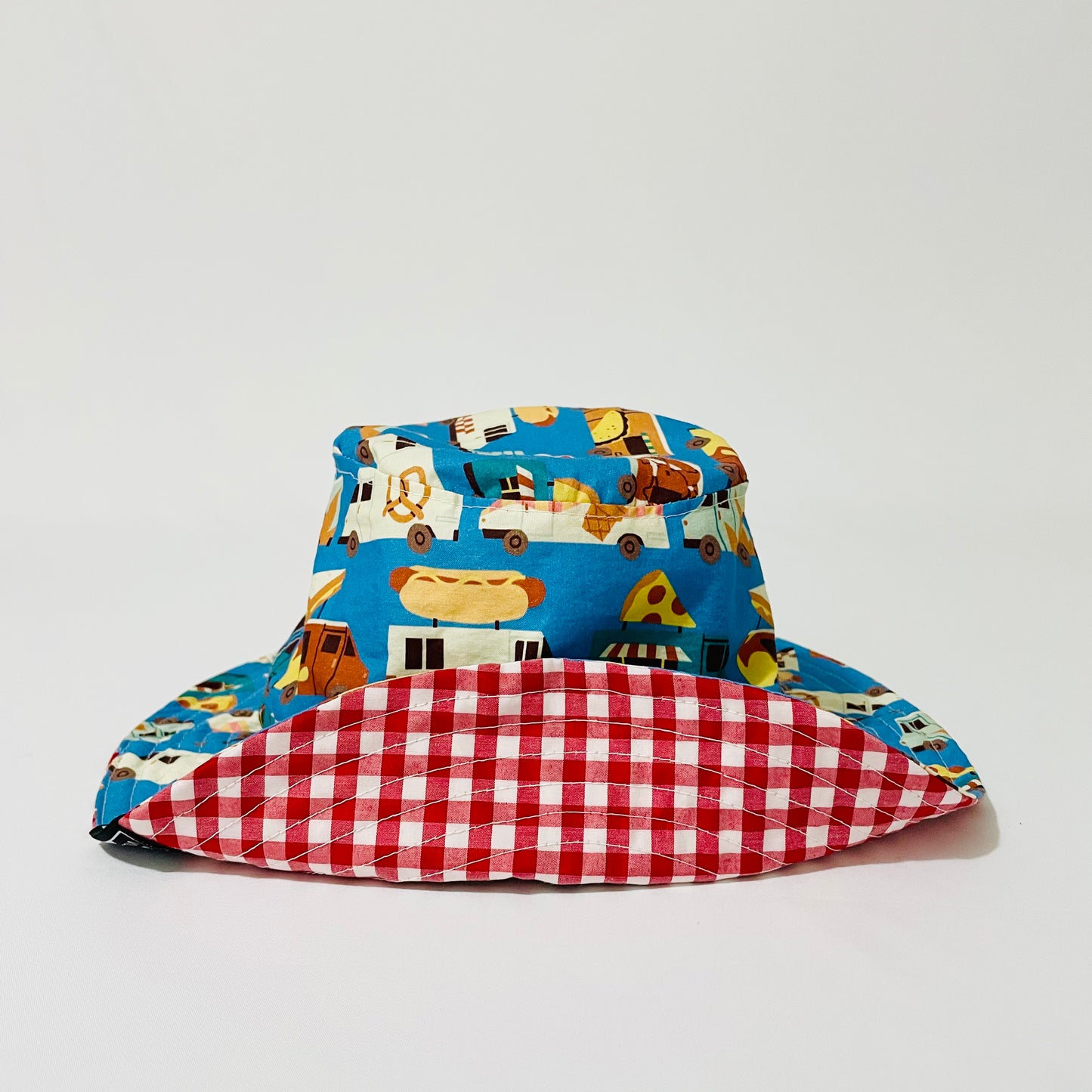 Food Trucks / Gingham Reversible Bucket Hat