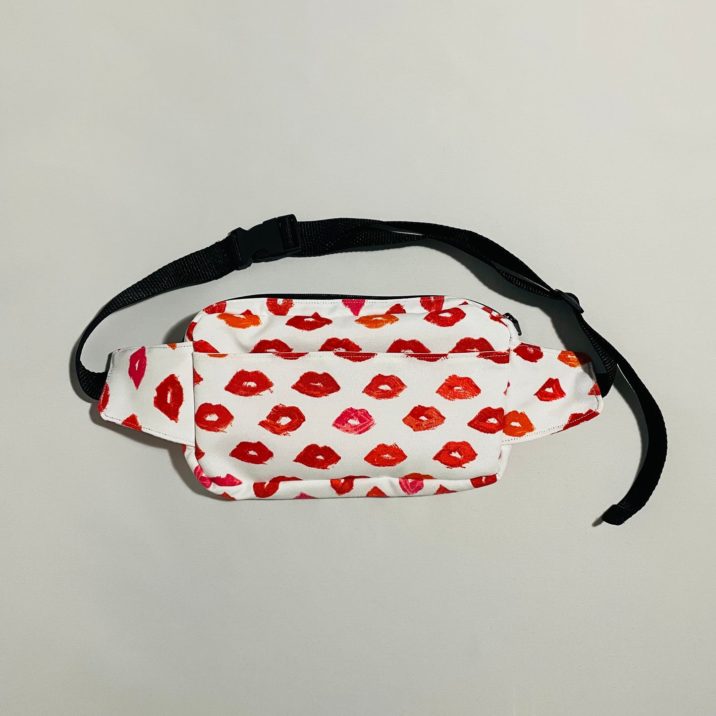 Lips Belt Bag